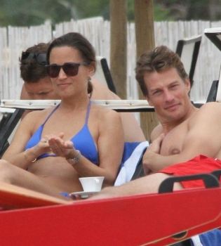 Пиппа Миддлтон показала фигуру в бикини