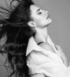 Пенелопа Крус в новой фотосессии