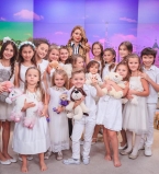 Тина Кароль спела про Мир и стала тренером шоу &laquo;Голос. Дети&raquo;