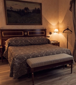 Премьер Палас