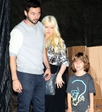 Кристина Агилера демонстрирует беременный животик