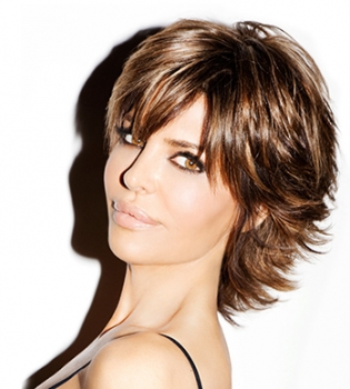 Лиза Ринна шокировала лицом без макияжа