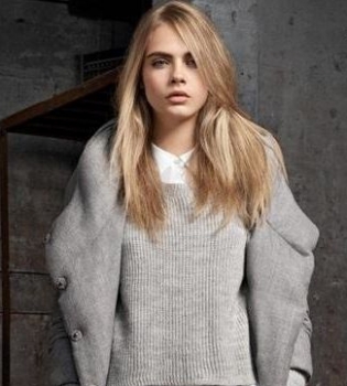 Кара Делевинь в рекламе модного бренда