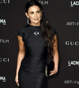 Деми Мур блистает на гала-вечере в Лос-Анджелесе