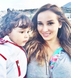 Анфиса Чехова показала подросшего сына