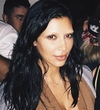 Ким Кардашьян шокировала отсутствием бровей