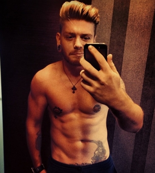 Александр Кривошапко фото