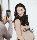 портрет беременной Кейт Миддлтон без одежды стал сенсацией