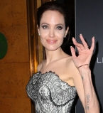 Анджелина Джоли блистает на премьере своего нового фильма