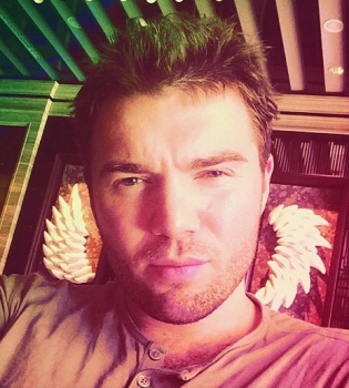 Андрей Искорнев фото