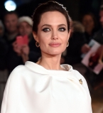 Анджелина Джоли блистает на премьере своего фильма