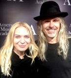 Продюсер Гвен Стефан, Моби и Foo Fighters посетил Киев