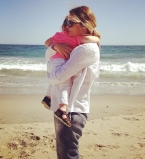 Дрю Берримор опубликовала трогательное фото с дочерью