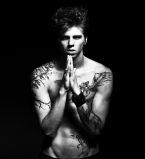 Александр Лещенко впервые рассказал о татуировках