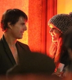 Том Круз закрутил роман с 22-летней ассистенткой