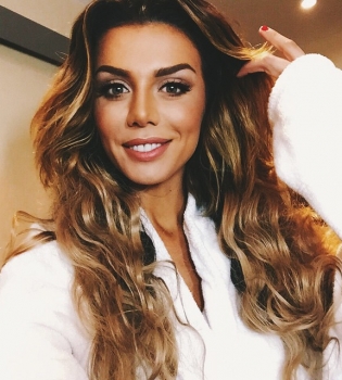 Анна Седокова на дне рождения дочери