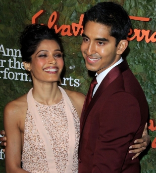 Фрида Пинто и Дев Патель расстались