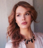 Борис Апрель сделал себе силиконовую грудь