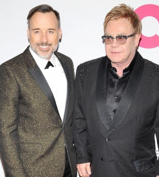 Элтон Джон готовится к свадьбе