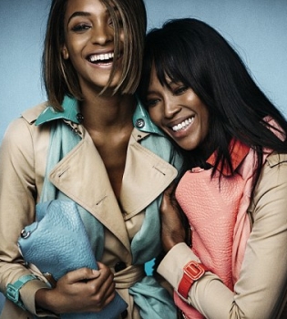 Наоми Кэмпбелл в рекламе Burberry