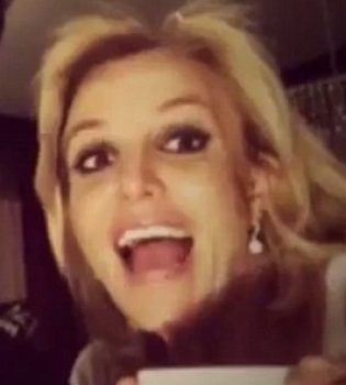 Бритни Спирс показала личное видео с бойфрендом