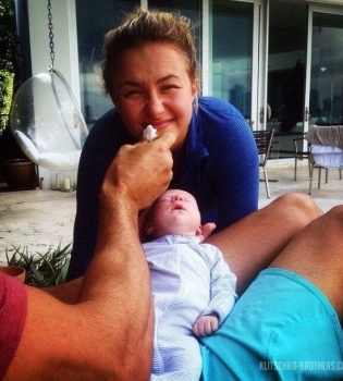 Семейная идиллия Владимира Кличко и Хайден Панеттьери