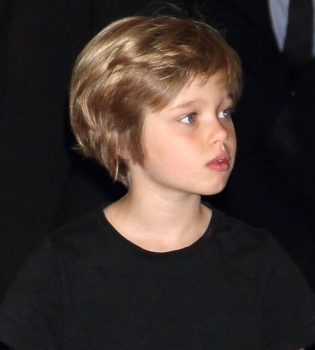 СМИ: Дочь Анджелины Джоли и Брэда Питта хочет сменить имя