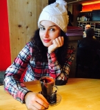 Тина Канделаки ищет работу и ездит в общественном транспорте