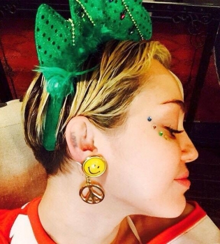 Майли Сайрус фотография