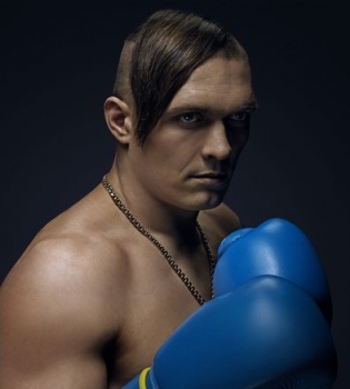 Александр Усик стал отцом в третий раз