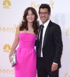 Зоуи Дешанель выходит замуж!