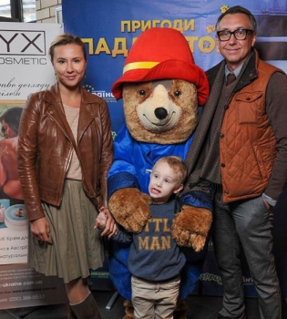 Семен Горов с Яной Помазан на премьере Медвежонок Паддингтон