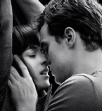 Ксения Собчак и Владимир Путин стали героями пародии на "50 оттенков серого"