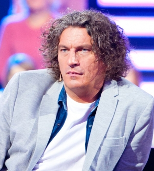 Кузьма Скрябин на съемках шоу Співай як зірка