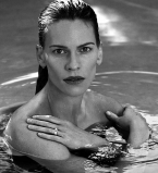 Откровенная фотосессия Хилари Суонк