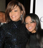 Дочь Уитни Хьюстон отчаянно борется за свою жизнь