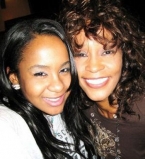 Дочь Уитни Хьюстон будет жить!