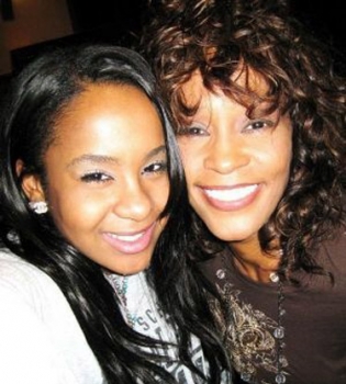 Дочь Уитни Хьюстон будет жить!