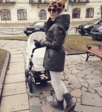 Маша Ефросинина показала сына