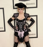 Мадонна, Ким Кардашьян, Бейонсе: самые откровенные наряды церемонии Grammy