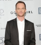 Звезда ситкома &quot;Как я встретил вашу маму&quot; Нил Харрис станет ведущим кинопремии Оскар 2015