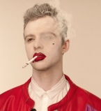 Макса Барских не узнать в новом клипе