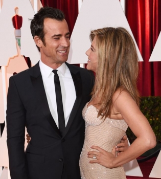 Любовь на красной дорожке: лучшие пары церемонии &quot;Оскар-2015&quot;