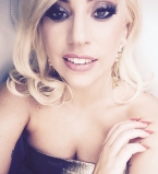 Леди Гага появилась на церемонии "Оскар-2015" без обручального кольца: что скажет Тэйлор Кинни?