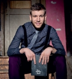 Иван Дорн в фотосессии для Viva!