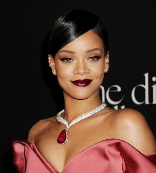 СМИ: Рианна отпраздновала день рождения с Леонардо Ди Каприо