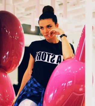 Анна Седокова о дочках и любимом мужчине: Я очень счастливый человек