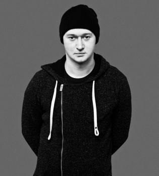 Солист Бумбокс Андрей Хлывнюк обратился к россиянам: Верите ли вы в то, что я фашист?