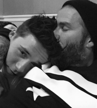 Дэвид Бекхэм поздравил с 16-летием своего сына