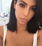 Ким Кардашьян стала блондинкой